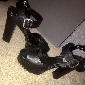 Steve Madden platform heels